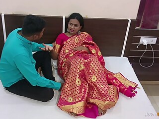Desi Bhabhi In Saree Seducing Husband With Sex